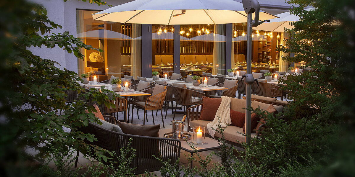 Gartenterrasse Restauarant Acasa