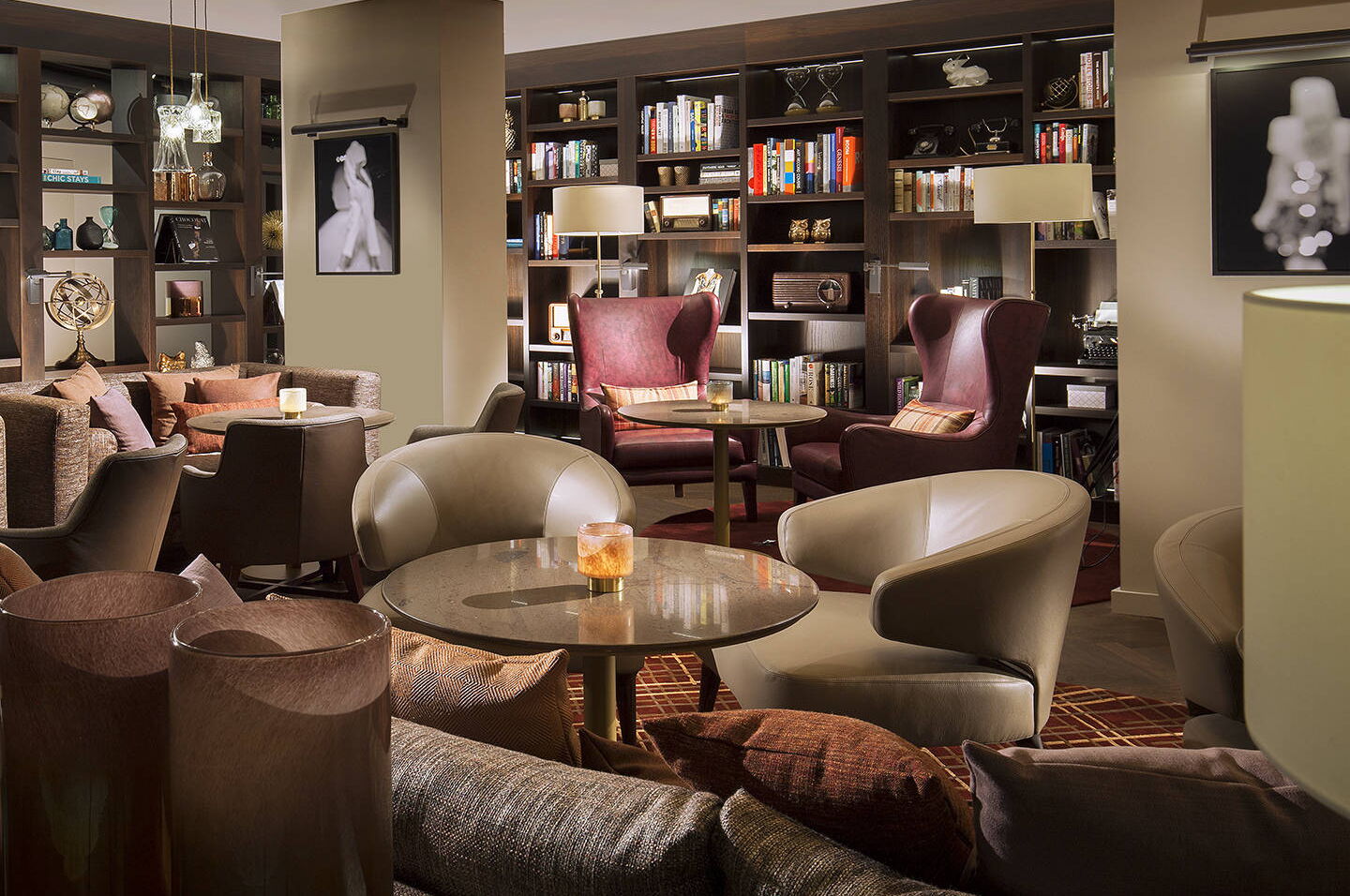 Library Lounge Acasa Suites Zürich Oerlikon