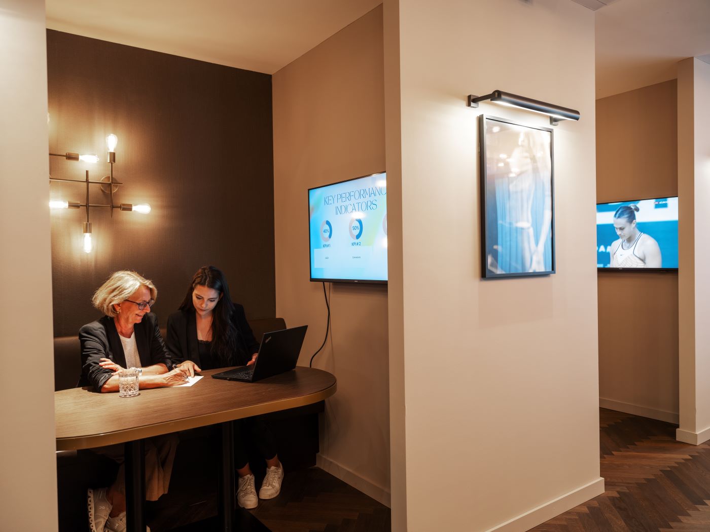 Business Booth Co-working im Hotel Acasa Suites Zürich Oerlikon